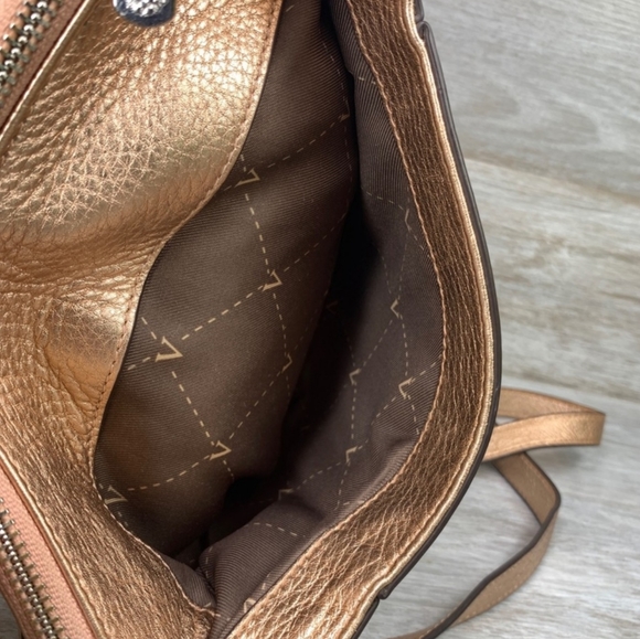 NWOT Vince Camuto Kelby Crossbody Purse Rose Gold Leather - Picture 6 of 13